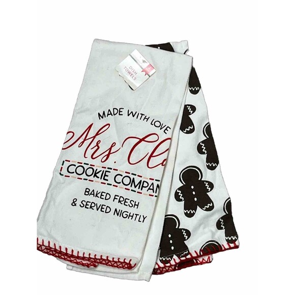 Christmas Kitchen Towels Set 2 NWT Gingerbread Mrs Claus Cookies Country Holiday - Picture 1 of 3